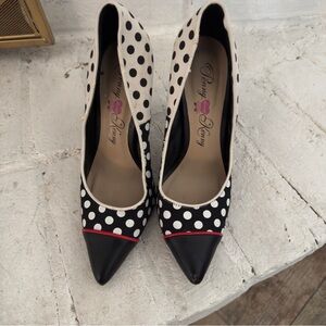 Penny Loves Kenny Polka Dot Pointed Toe Stiletto Heels Black White Red